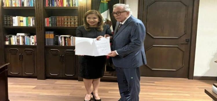 Gobernador nombra a Gloria Himelda Félix Niebla secretaria de Educación Pública y Cultura