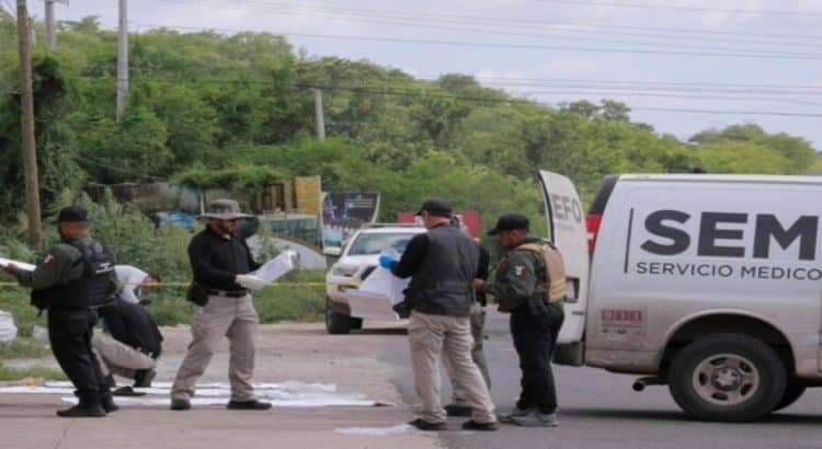 Continúa la violencia en Sinaloa; más de 10 muertos y hallan dos fosas clandestinas