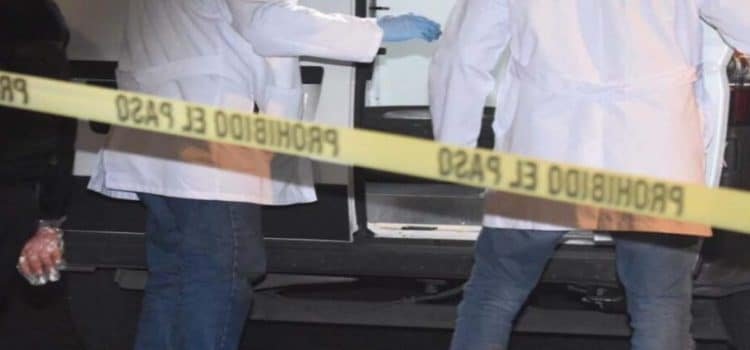 Mujer pierde la vida en enfrentamiento armado por una bala perdida Mujer pierde la vida en enfrentamiento armado por una bala perdida