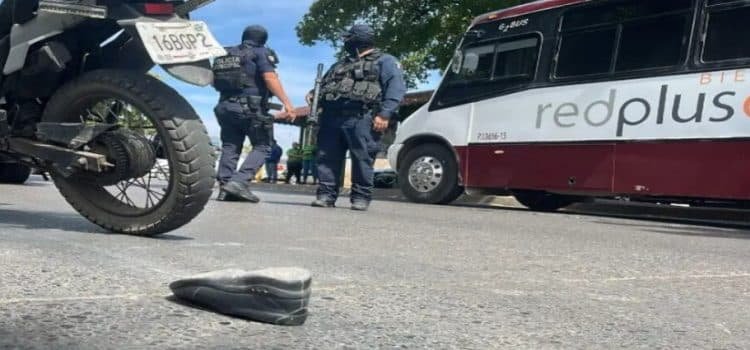 Automovilista le quita la vida a una mujer en el Leyva Solano