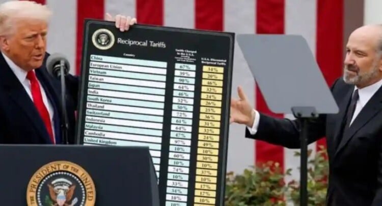 Tribunal federal restablece temporalmente aranceles impuestos por Trump