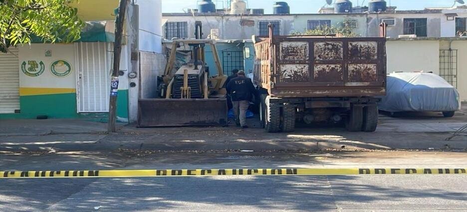 Encuentran a un hombre victimado a puñaladas en colonia Infonavit Barranco de Culiacán