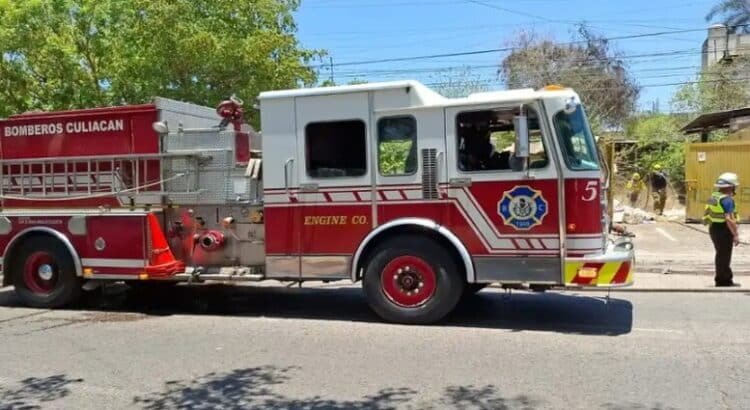 Evacuan a 24 personas por incendio en Tierra Blanca