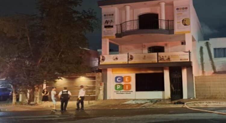 Se incendia clínica donde trabajaba terapeuta que fue “levantado”