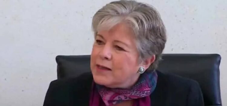 Se destapa Alicia Bárcena