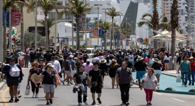 Sinaloa recibió más de 2.4 millones de turistas en 2025