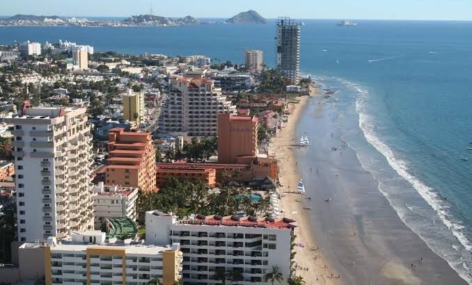 La fortuna relámpago de un matrimonio sinaloense destapa red de lavado ligada a Los Chapitos