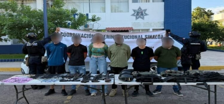 Detienen a seis personas con armas, droga y vehículo robado