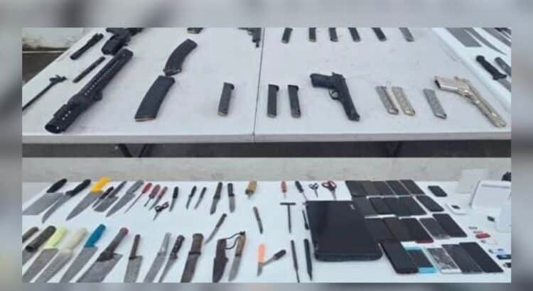 Incautan armas y dispositivos en penal de Culiacán
