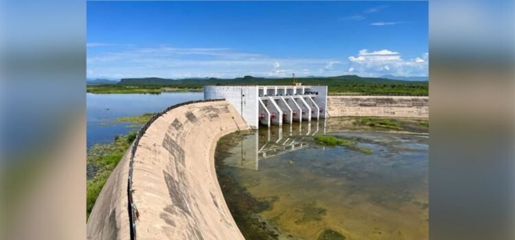 Sinaloa enfrenta crisis hídrica pese al inicio de lluvias: presas apenas alcanzan 8% de su capacidad