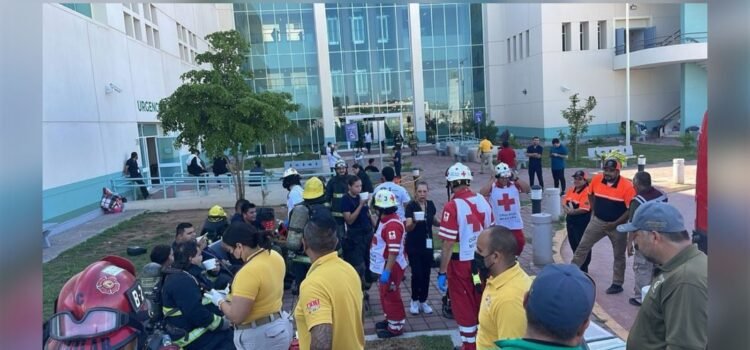 Incendio obliga a evacuar a 90 pacientes en hospital recién inaugurado de Culiacán