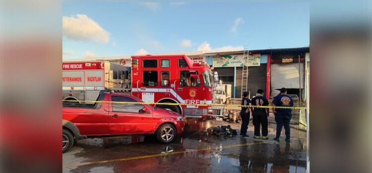 Decadencia de mercados, explosión en Central de Abastos Mazatlán evidencia