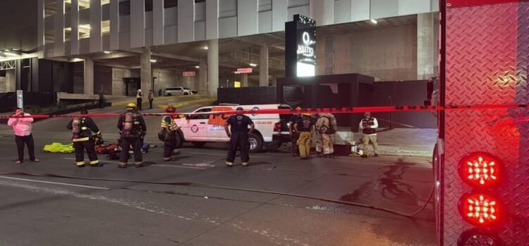 Evacuan plaza comercial en el sector Tres Ríos de Culiacán por fuga de gas tóxico