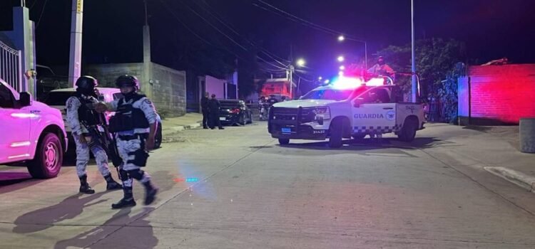 Ultiman a hombre en muletas en Lomas del Magisterio