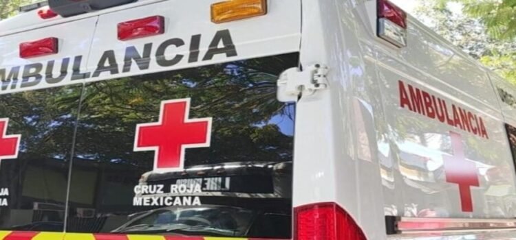 Muere niño de 10 años tras caer a una alberca