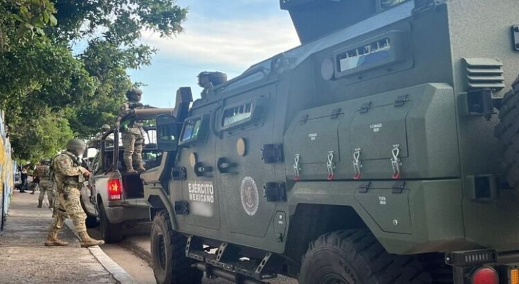 Hospitalizan a hombre por herida de bala