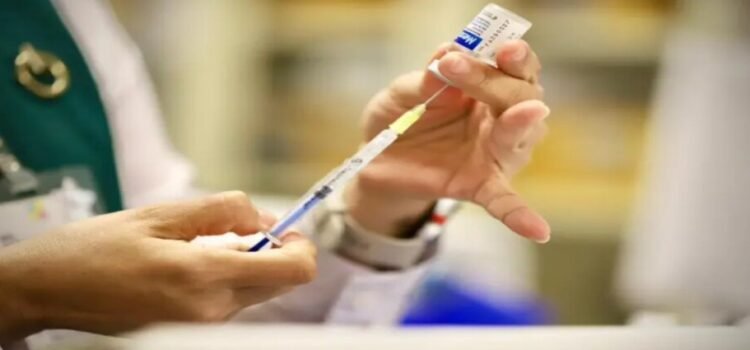 Secretaría de Salud de Sinaloa arranca campaña de vacunación invernal 2025-2026 Secretaría de Salud de Sinaloa arranca campaña de vacunación invernal 2025-2026